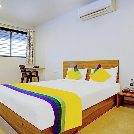 Itsy Hotels Oasis Pride Нашик Екстер'єр фото