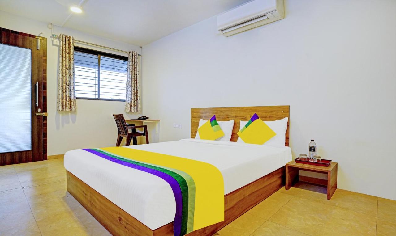 Itsy Hotels Oasis Pride Нашик Екстер'єр фото